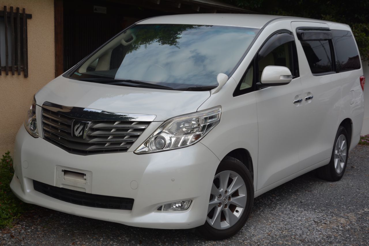 2009 Toyota Alphard