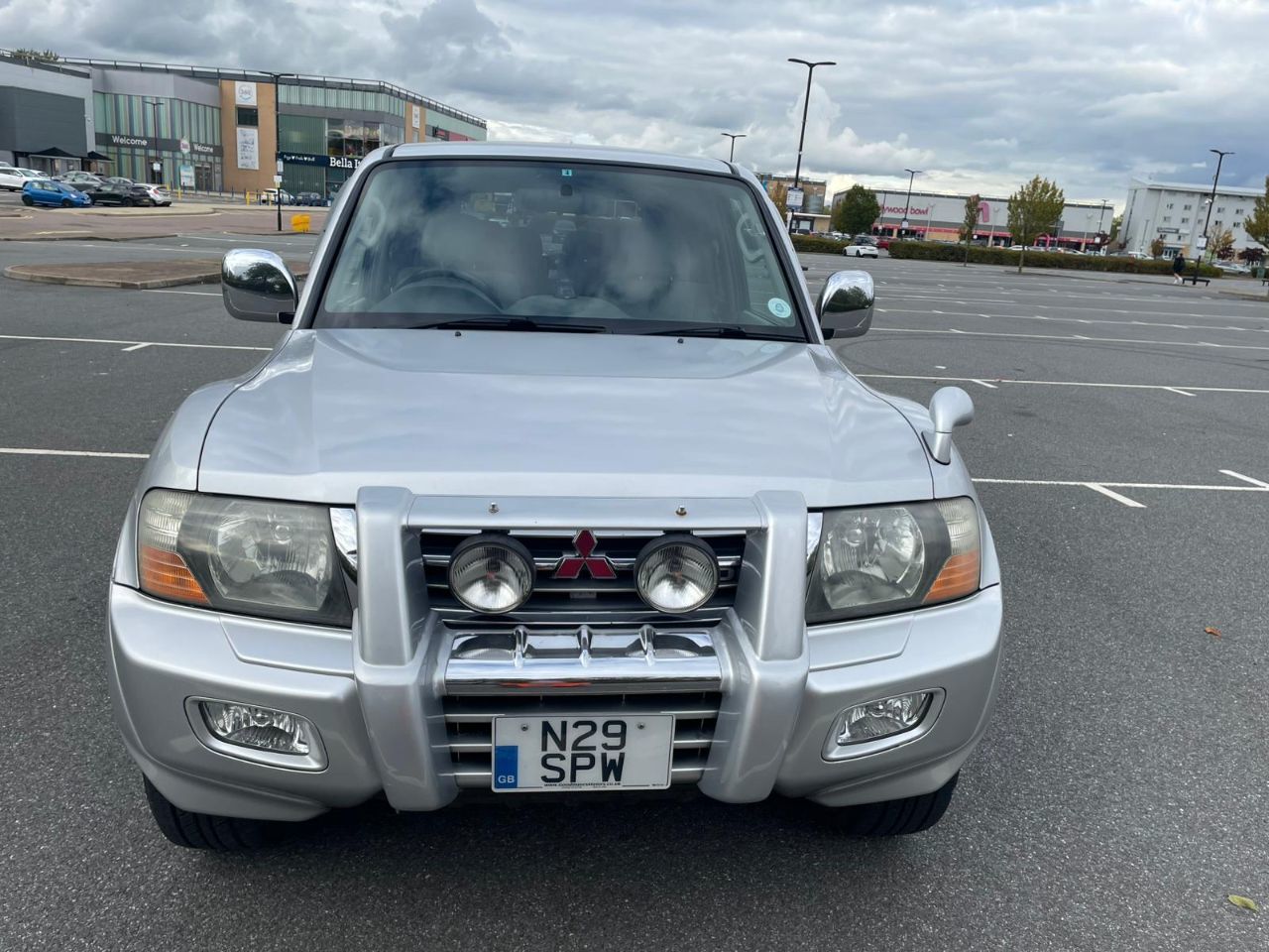 2001 Mitsubishi Pajero